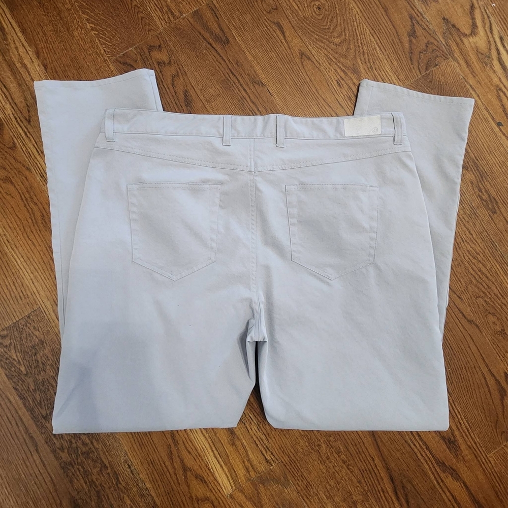 Peter Millar 40x32 Navy Blue, Cream, and Gray Eb66 Pants. - Picture 3 of 8